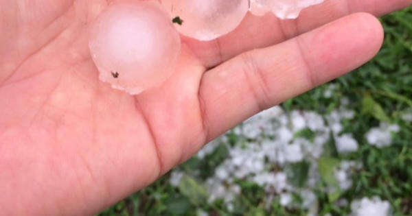 Tuyên Quang: Hàng trăm ngôi nhà bị ảnh hưởng bởi mưa đá