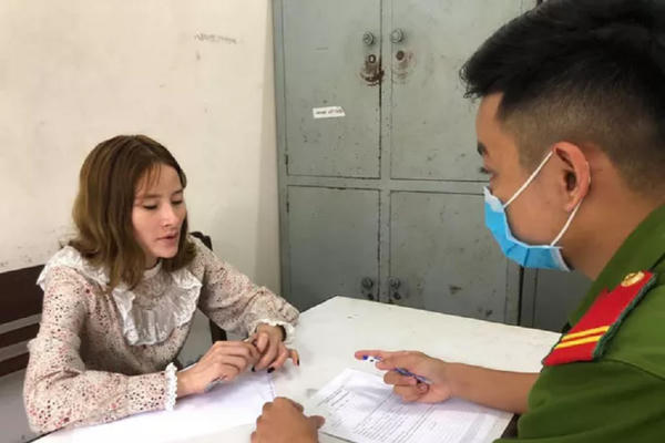 Trả phòng trọ dịp Tết, cô gái tiện tay trộm luôn tiền, vàng của chủ nhà