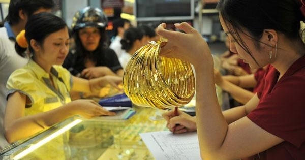 Giá vàng ngày 5/8: Vàng SJC tăng vọt