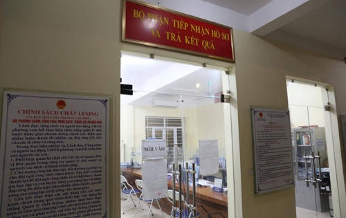 Vụ "bắt người chết nằm chờ giấy khai tử": Kiến nghị chấm dứt hợp đồng cán bộ phường Văn Miếu