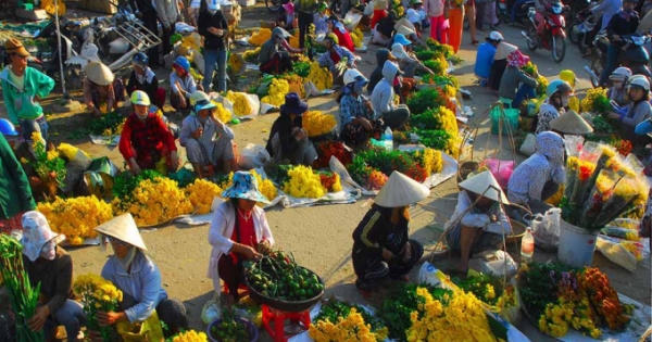 Chợ tết - Không gian văn hóa Việt độc đáo