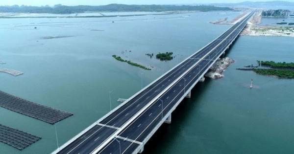 Quảng Ninh chính thức thành lập khu kinh tế ven biển
