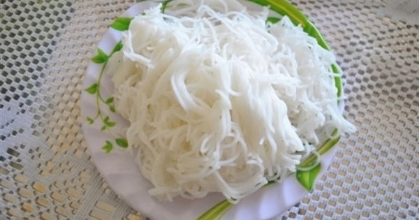 Chất huỳnh quang trong bún nguy hại đến mức nào?