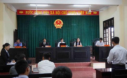 Đuổi việc phóng viên vì ghép nhầm tên nhân vật