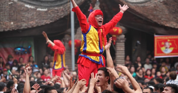 Sức mạnh "đội quân đánh giặc ngoại xâm" ở hội pháo Đồng Kỵ