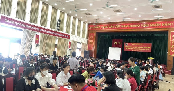 Trường cao đẳng Lào Cai đón gần 1.500 học sinh nhập học