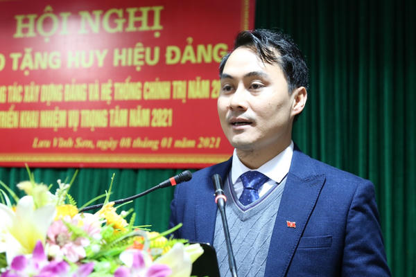 Khởi tố nguyên Chủ tịch xã và Công chức địa chính xã ở Hà Tĩnh