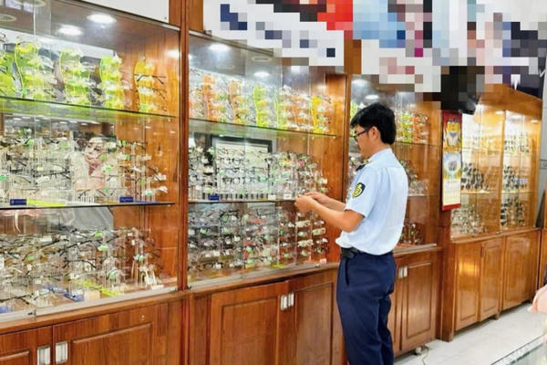 Quản lý thị trường tỉnh Bình Thuận tịch thu hàng hóa không rõ nguồn gốc, xuất xứ