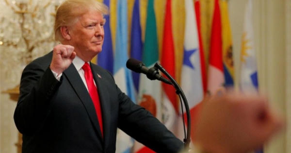 Mỹ - Trung: Hai siêu cường tung đòn thuế vào nhau