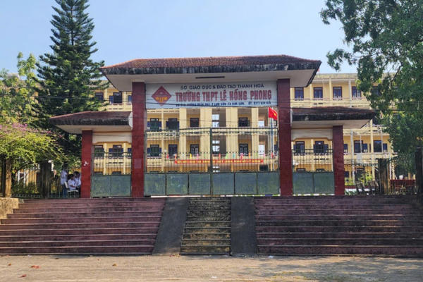 'Thủ khoa' thi lớp 10 bị buộc thôi học, giảm 15 điểm sau khi thanh tra