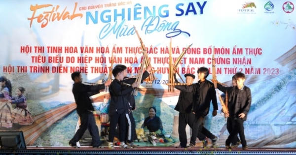 Về Bắc Hà nghe khèn Mông, thưởng thức không gian ẩm thực