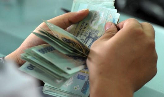 Doanh nghiệp chịu áp lực vì phí không có biên lai Doanh nghiệp chịu áp lực vì phí không có biên lai