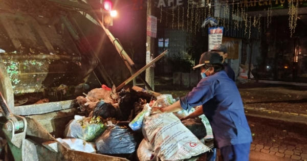 Thu gom rác hay “thu gom ý thức”