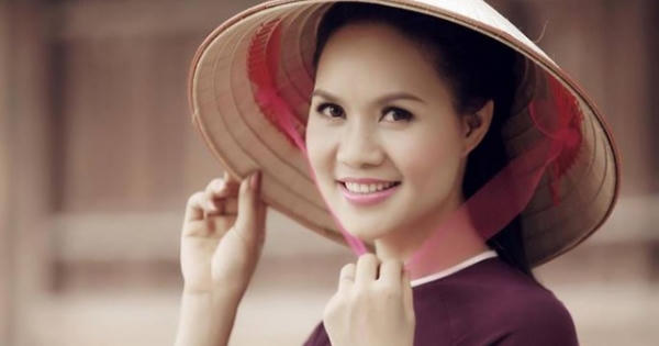 "Nữ hoàng nhạc phim" từng nhận cát- sê tính bằng vàng giờ sống ra sao? "Nữ hoàng nhạc phim" từng nhận cát- sê tính bằng vàng giờ sống ra sao?