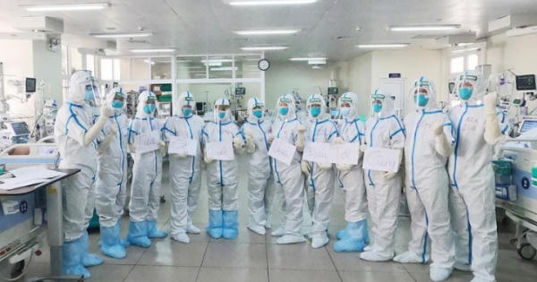 Trận chiến COVID-19 chưa kết thúc với những “thiên thần áo trắng”