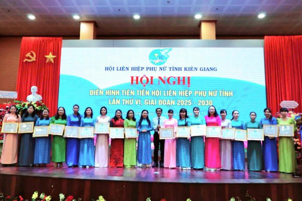 Hội LHPN tỉnh Kiên Giang: Tự tin, Tự trọng, Trung hậu, Đảm đang