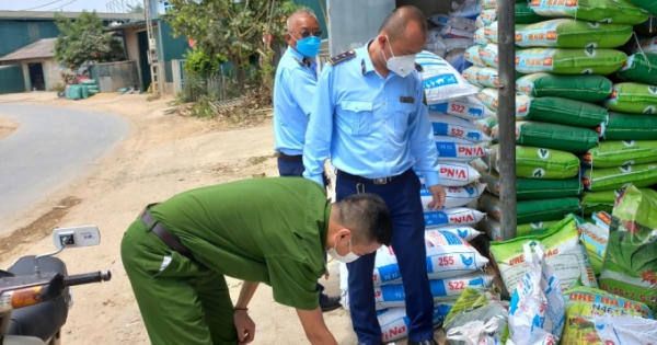 Sơn La: Phát hiện cơ sở kinh doanh thức ăn chăn nuôi hết hạn Sơn La: Phát hiện cơ sở kinh doanh thức ăn chăn nuôi hết hạn