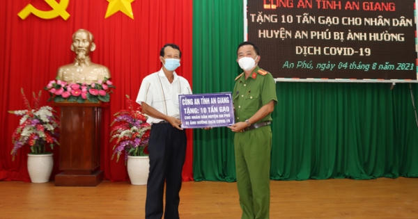 An Giang: Hạt gạo nghĩa tình với nhân dân