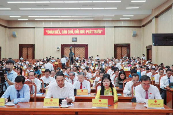 Kỳ họp thứ 2 HĐND tỉnh An Giang khóa X, nhiệm kỳ 2021 - 2026 Kỳ họp thứ 2 HĐND tỉnh An Giang khóa X, nhiệm kỳ 2021 - 2026