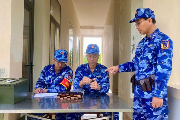 Hải đoàn 42 tổ chức kiểm tra bắn đạn thật súng K54 năm 2025: Nâng cao kỹ năng chiến đấu, đảm bảo sẵn sàng chiến đấu trong mọi tình huống