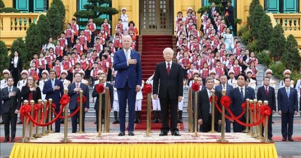 Lễ đón chính thức Tổng thống Hoa Kỳ Joe Biden thăm cấp Nhà nước tới Việt Nam Lễ đón chính thức Tổng thống Hoa Kỳ Joe Biden thăm cấp Nhà nước tới Việt Nam