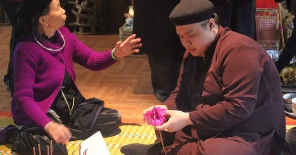 Tôi đi 'cắt tiền duyên' Tôi đi 'cắt tiền duyên'