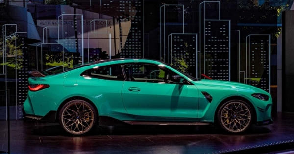 Chiêm ngưỡng xe sang BMW M4 màu xanh Mint lạ mắt