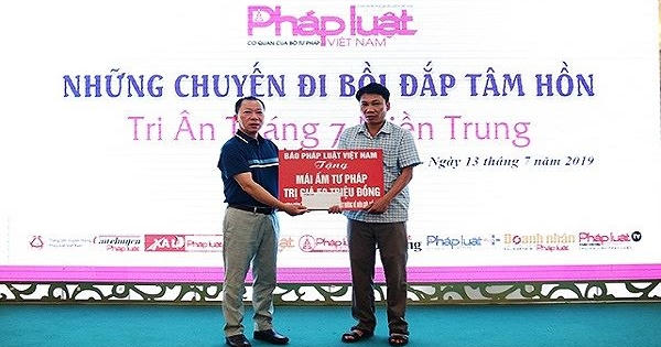 Tri ân tháng 7, 'chở luật' tới vùng núi khó khăn, lan tỏa tinh thần sẻ chia