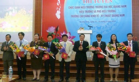 Sắp có chìa khóa giải bài toán 'cả họ làm quan'?