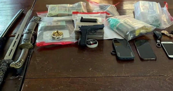 Nghệ An: Tạm giữ hình sự giám đốc nhà xe An Phú Quý tàng trữ chất ma túy trái phép