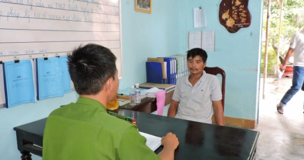 Đắk Lắk: Bắn xuyên cổ đối phương để giải quyết mâu thuẫn