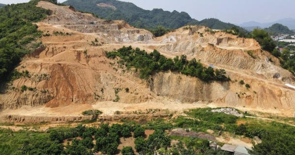 Cận cảnh Nhà máy nước Xuân Mai chưa cấp phép đã rầm rộ thi công