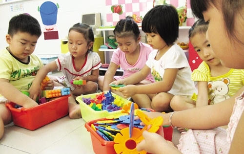 Trẻ mầm non có thể được nhà nước cho tiền ăn trưa