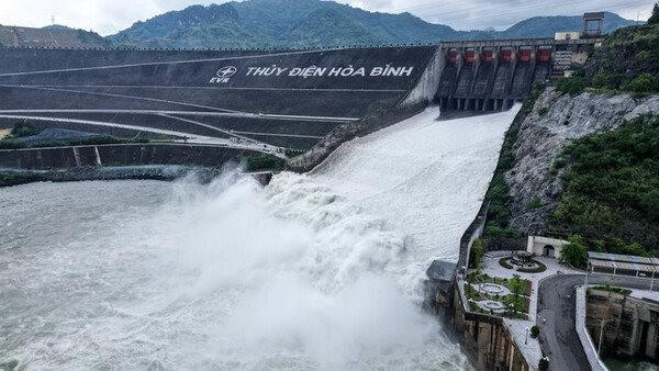 Mưa lớn gây ngập lụt, Bộ Công thương ra công điện khẩn bảo đảm tuyệt đối cho công trình thủy điện lớn
