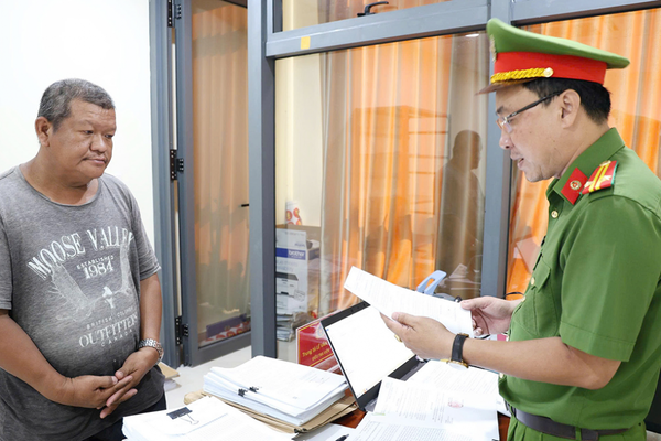 An Giang: Khởi tố 02 đối tượng mua bán trái phép hóa đơn