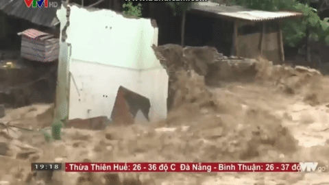 Tây Bắc: Nhiều xã bị cô lập hoàn toàn do lũ quét, lũ ống gây ra