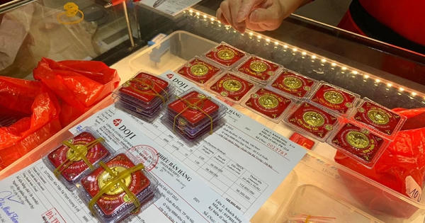 Giá vàng hôm nay 2/1: Đầu năm, tiếp tục tăng mạnh