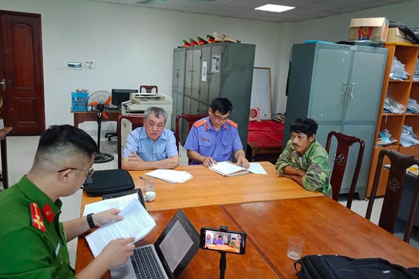 Khởi tố, bắt giam "yêu râu xanh" 02 lần xâm hại bé gái tại vườn chuối