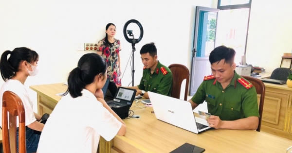 Huyện Can Lộc phấn đấu hoàn thành 100% cài đặt định danh điện tử