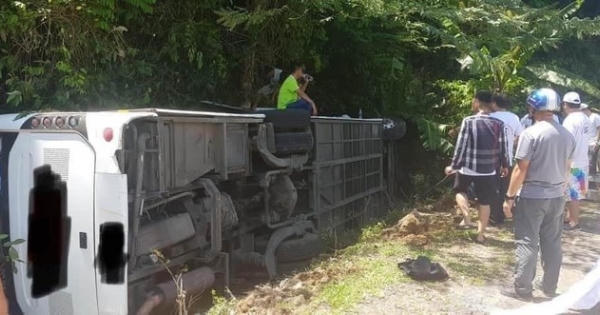 Khởi tố tài xế gây ra vụ lật xe làm 15 người chết tại Quảng Bình