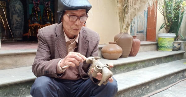 Về Bắc Ninh xem thợ nghề "thổi hồn" vào những chú trâu đất sét Về Bắc Ninh xem thợ nghề "thổi hồn" vào những chú trâu đất sét