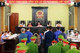 Hòa Bình: Bị truy nã vẫn trúng tuyển công chức, làm tới Chánh văn phòng tòa án
