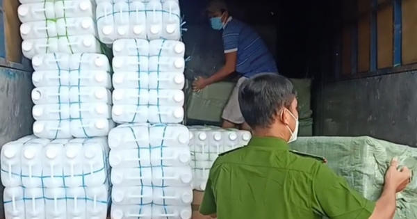 500 thiết bị y tế có dấu hiệu vi phạm bị tạm giữ tại Long An