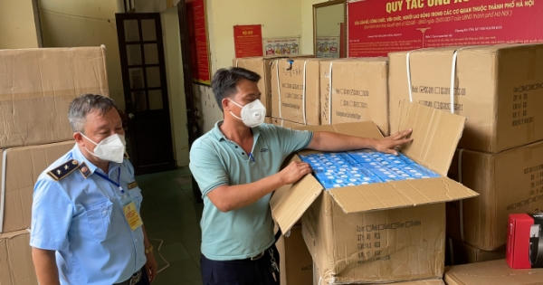 Hà Nội thu giữ 1 nghìn thiết bị y tế không rõ nguồn gốc đang trên đường tiêu thụ