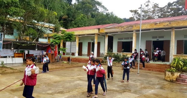 Nỗi nhọc nhằn của giáo viên khi vận động học sinh ra lớp sau Tết Nỗi nhọc nhằn của giáo viên khi vận động học sinh ra lớp sau Tết