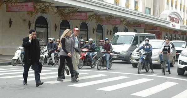 14 ngày xử lý được 423 trường hợp người đi bộ vi phạm giao thông