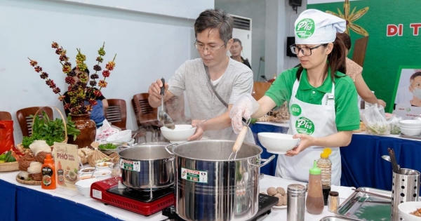 Nâng tầm phở Việt tại cuộc thi 'Đi tìm người nấu phở ngon 2022'