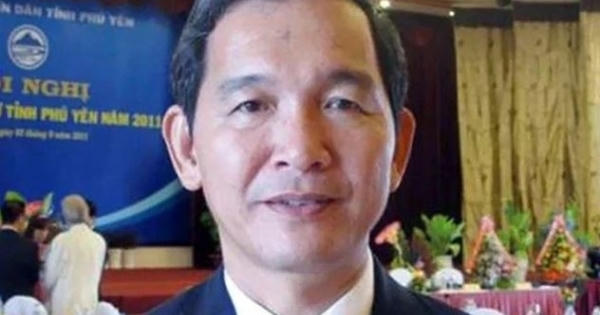 Nguyên nhân cựu Phó Chủ tịch UBND tỉnh Phú Yên Trần Quang Nhất bị kỷ luật cảnh cáo Nguyên nhân cựu Phó Chủ tịch UBND tỉnh Phú Yên Trần Quang Nhất bị kỷ luật cảnh cáo