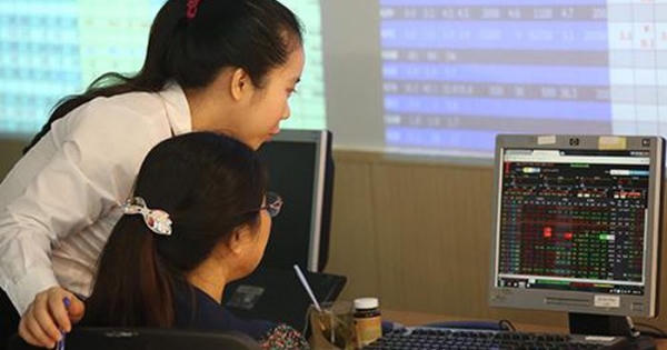 Chứng khoán Việt vẫn còn hấp dẫn Chứng khoán Việt vẫn còn hấp dẫn