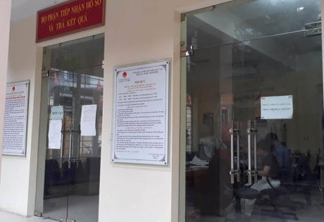 Vụ "bắt người chết chờ giấy khai tử": Chủ tịch phường Văn Miếu xin lỗi người dân